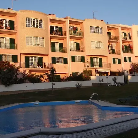 Апартаменты Amoreira Pool And Beach *